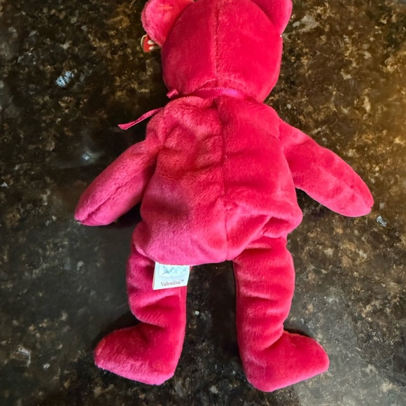 Valentina Original Beanie Baby 1998 Ty Red Bear with Heart Excellent Condition - Picture 4 of 5